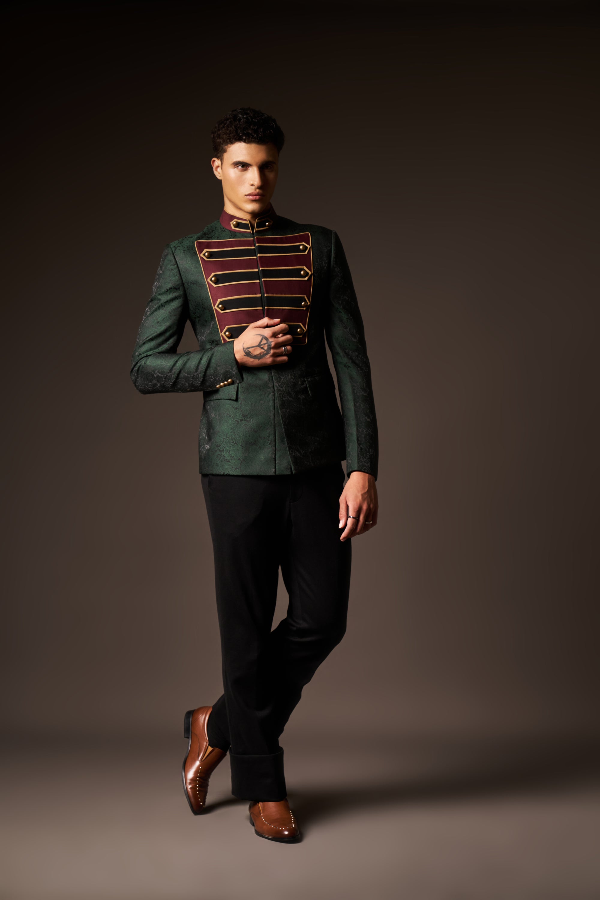 The Alabrix Cut Suit