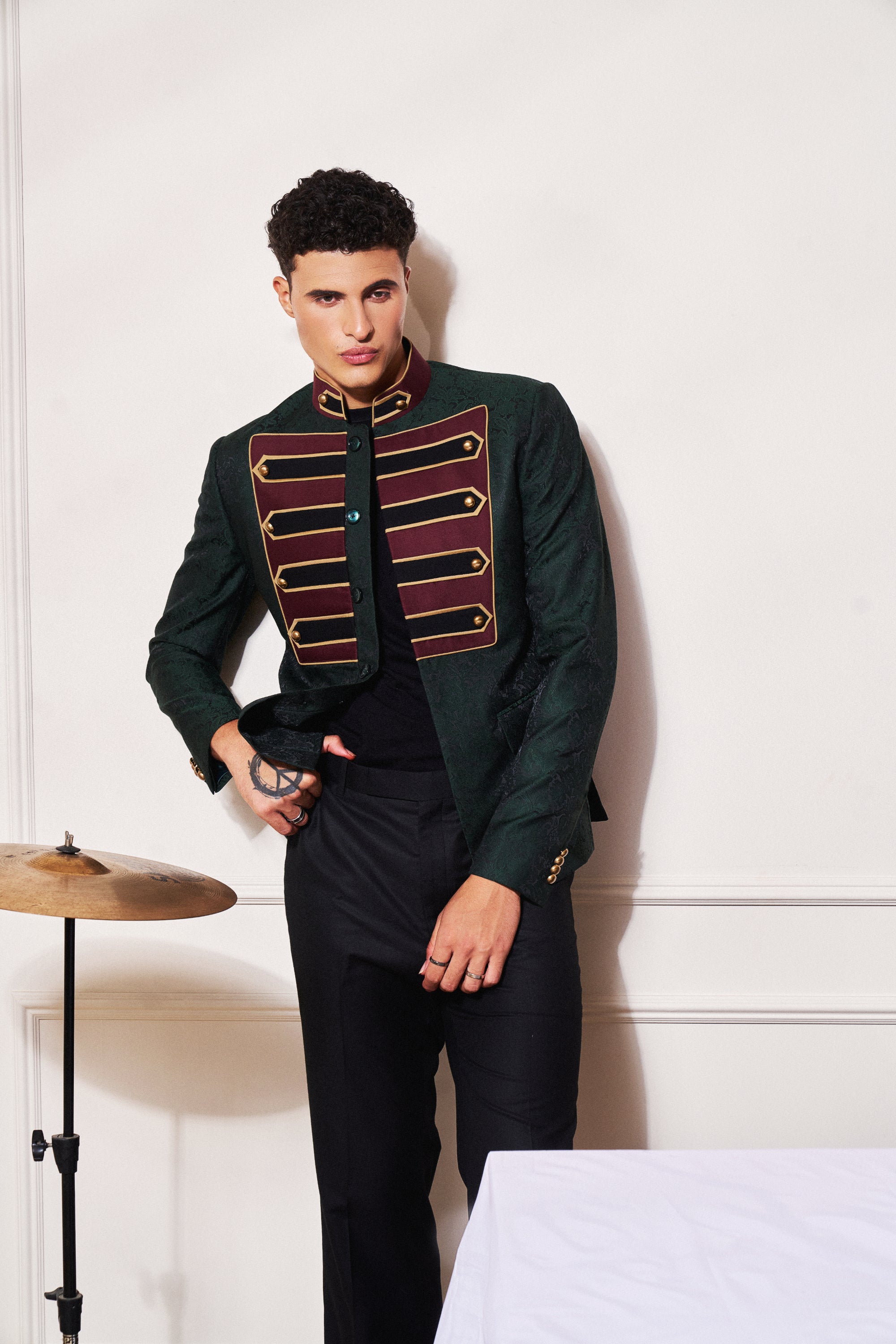 The Alabrix Cut Suit